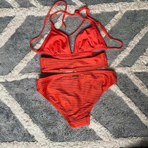 Michael Kors Bikini - Picture 2 of 5